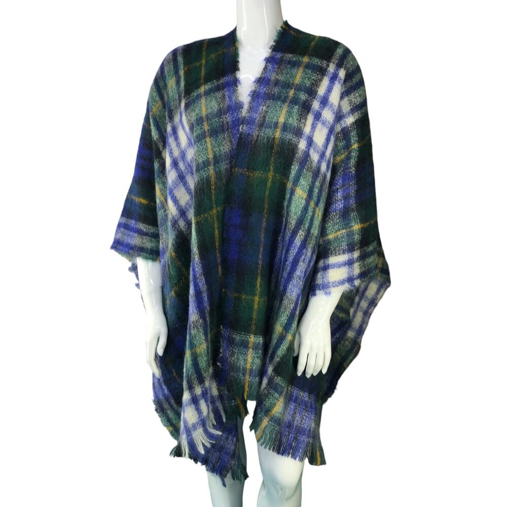 Mohair Womens Size One Size Fits All OSFA Wrap Poncho Sweater Tartan Plaid